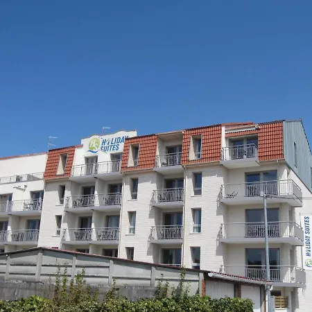 Apartment On The Edge Of The Center Of *